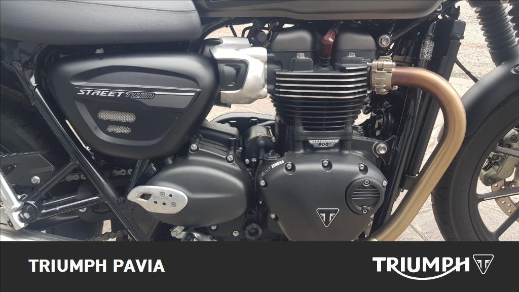 TRIUMPH Street Twin 900 
