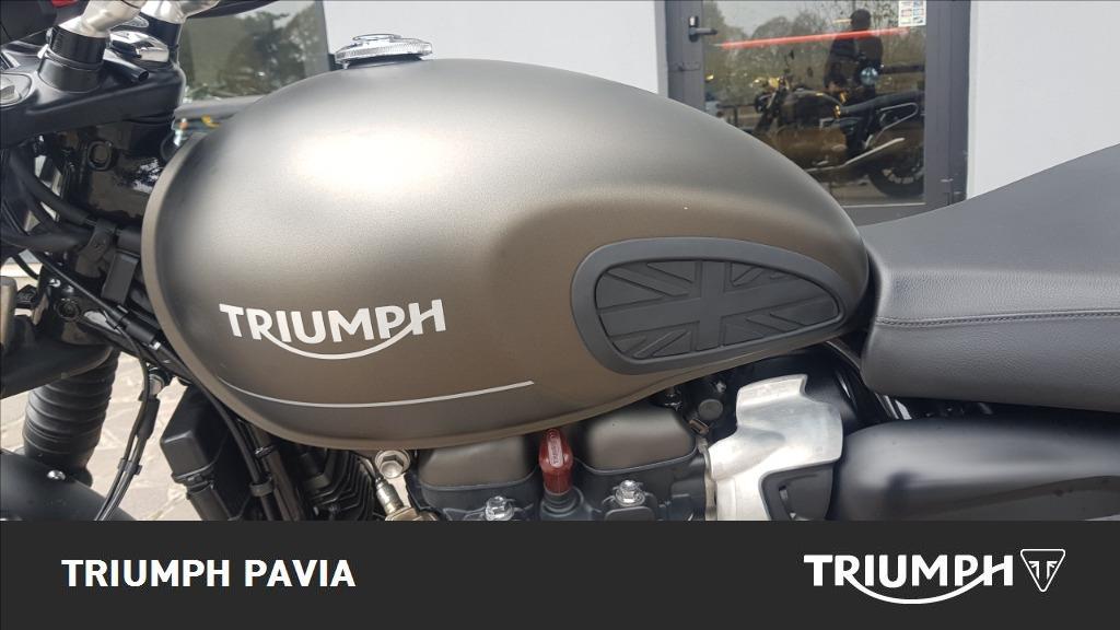 TRIUMPH Street Twin 900 