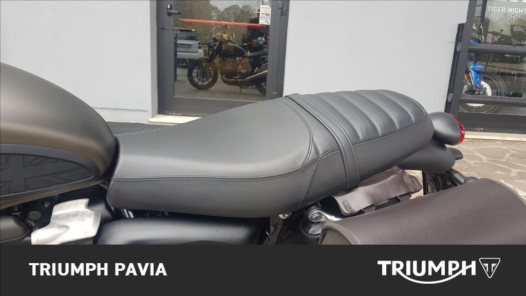 TRIUMPH Street Twin 900 