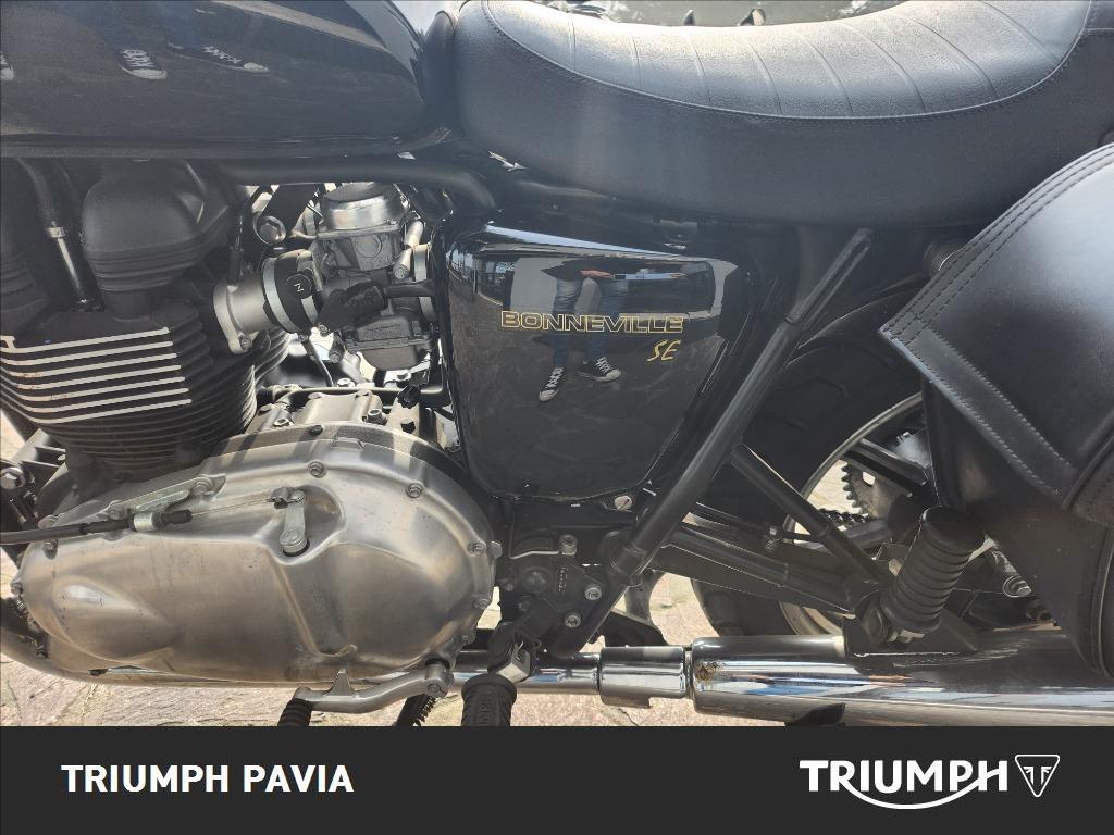 TRIUMPH Bonneville 865 