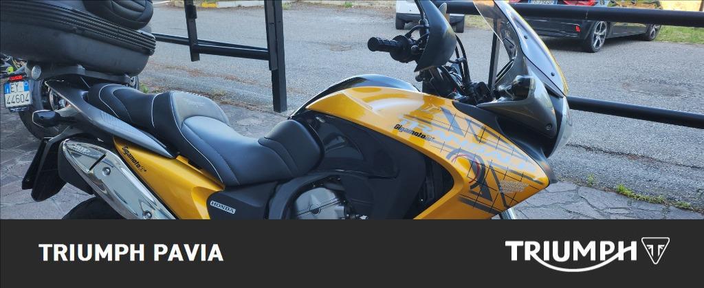 HONDA Transalp 700 