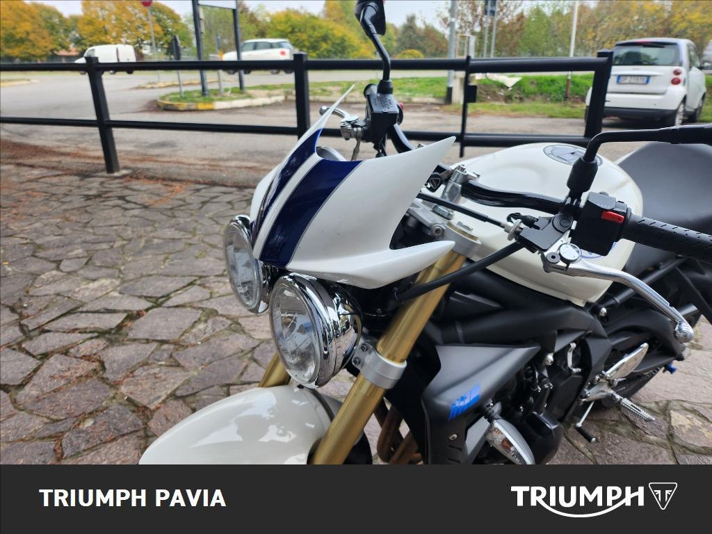 TRIUMPH Street Triple 675 