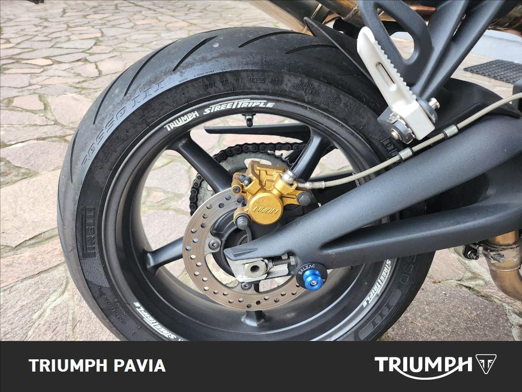 TRIUMPH Street Triple 675 