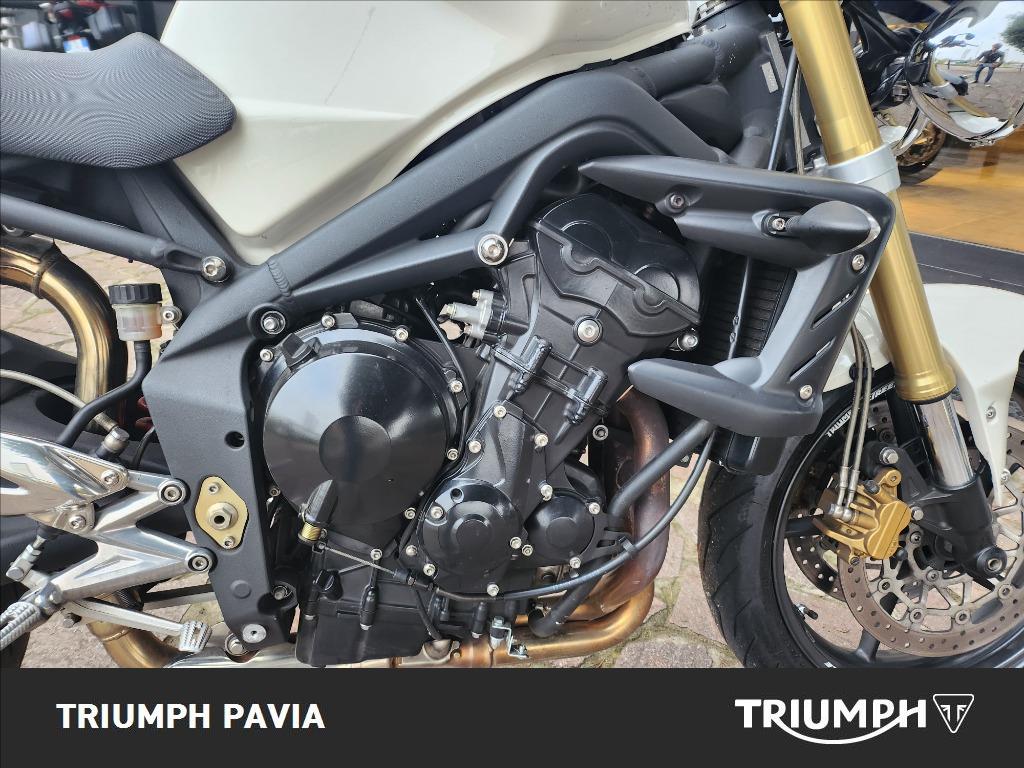 TRIUMPH Street Triple 675 