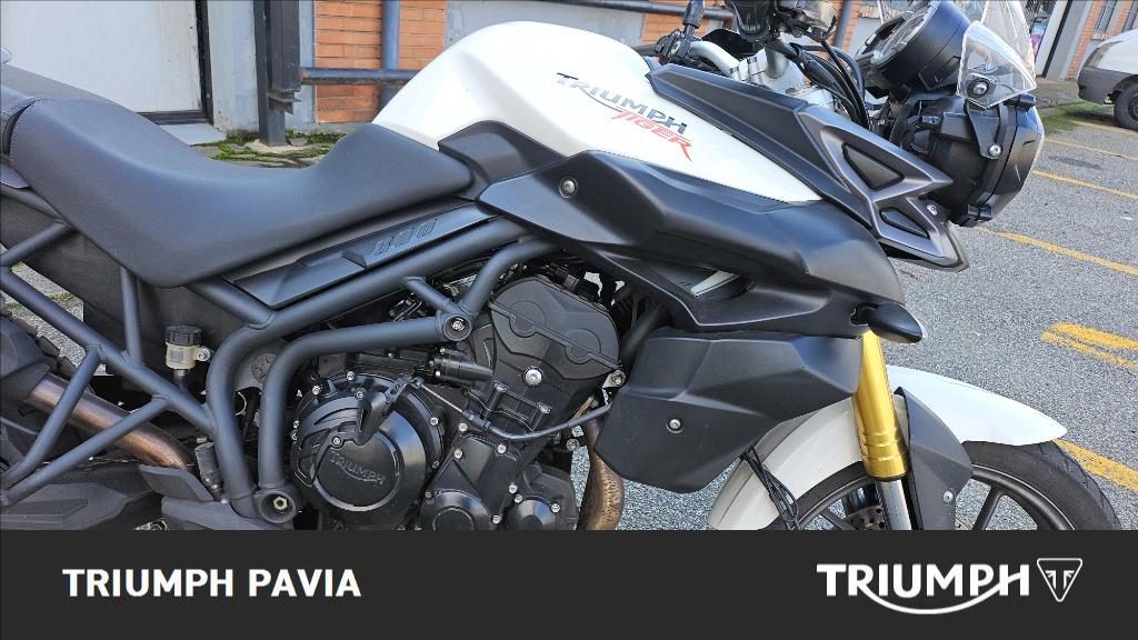 TRIUMPH Tiger 800 Abs