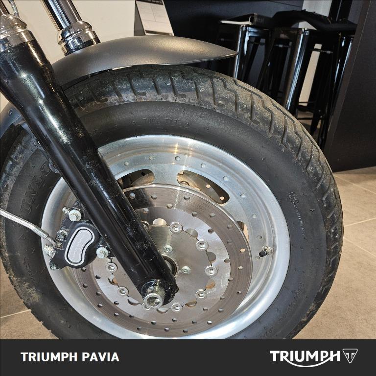 HARLEY DAVIDSON Dyna Fat Bob 1584 