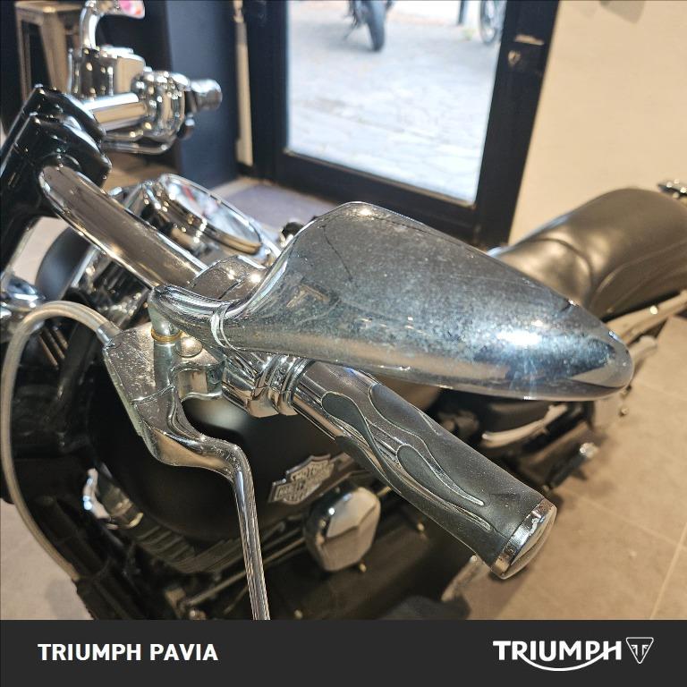 HARLEY DAVIDSON Dyna Fat Bob 1584 
