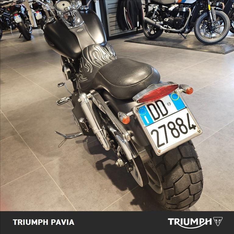 HARLEY DAVIDSON Dyna Fat Bob 1584 