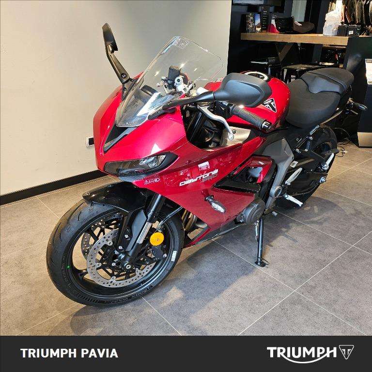 TRIUMPH Daytona 660 Abs