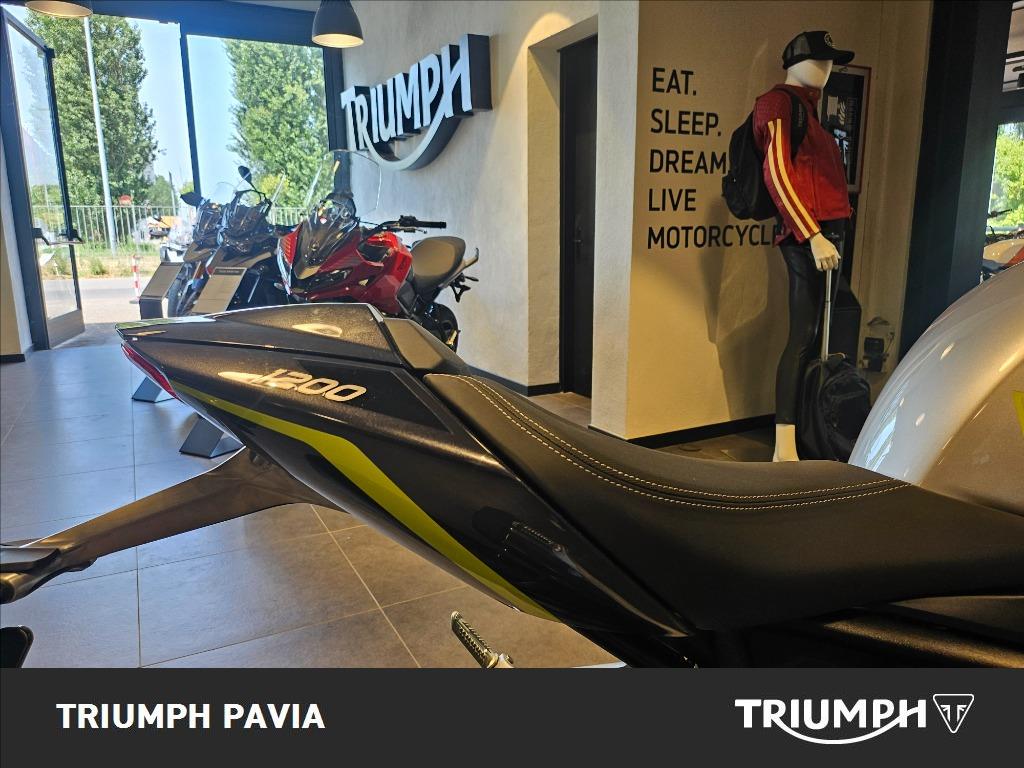 TRIUMPH Speed Triple 1200 RS Abs