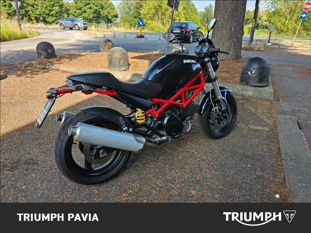 DUCATI Monster 695 