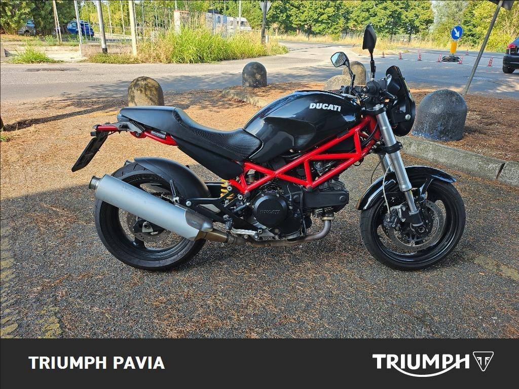 DUCATI Monster 695 