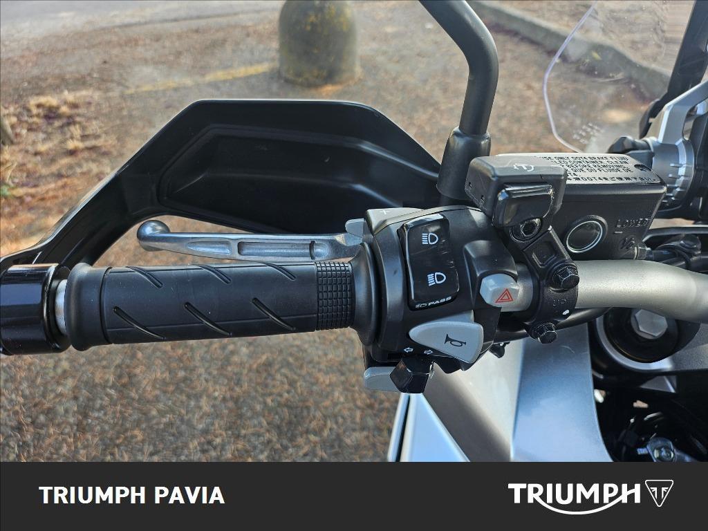 HONDA X-ADV 750 DCT Abs