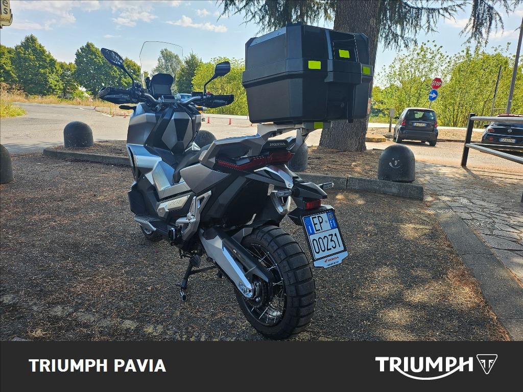 HONDA X-ADV 750 DCT Abs