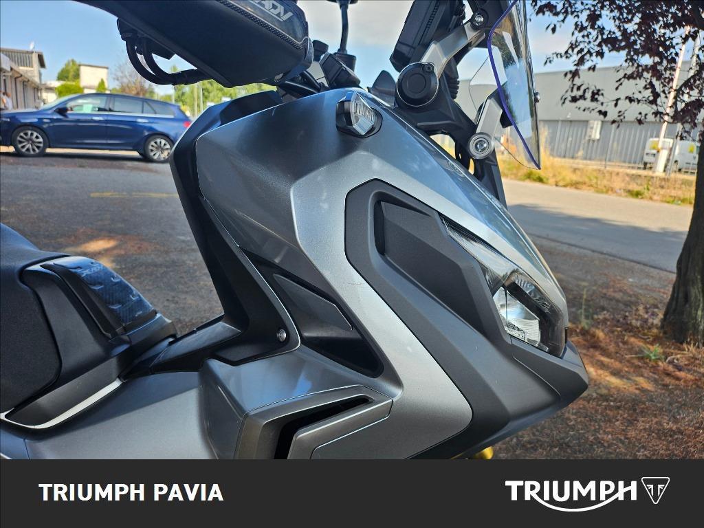 HONDA X-ADV 750 DCT Abs