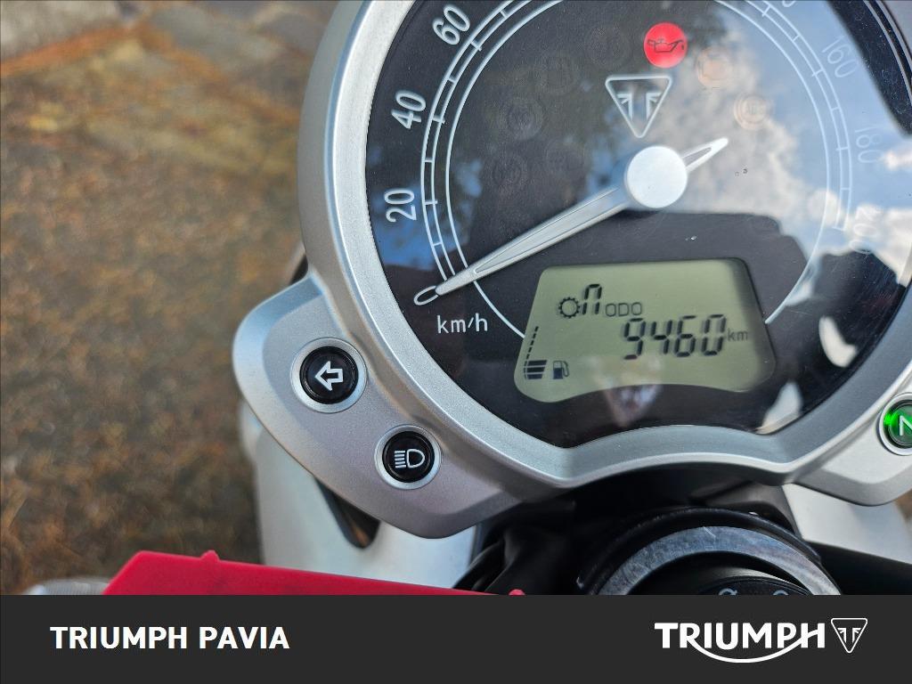 TRIUMPH Street Twin 900 