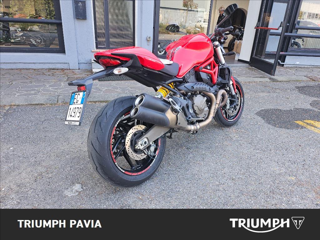 DUCATI Monster 821 Red