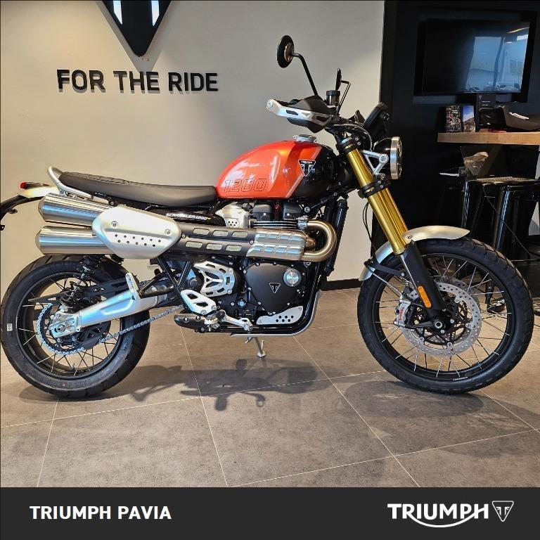 TRIUMPH Scrambler 1200 XE Baja Orange/Phantom Black Abs