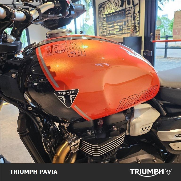 TRIUMPH Scrambler 1200 XE Baja Orange/Phantom Black Abs