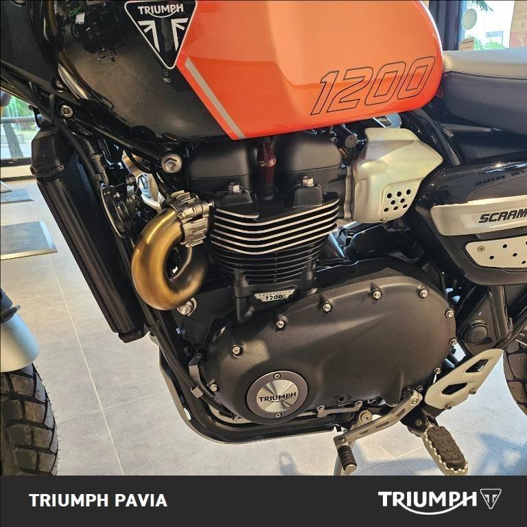 TRIUMPH Scrambler 1200 XE Baja Orange/Phantom Black Abs