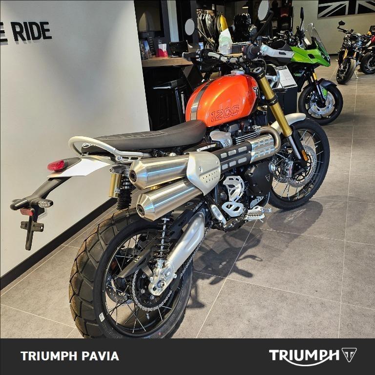 TRIUMPH Scrambler 1200 XE Baja Orange/Phantom Black Abs