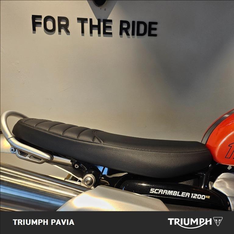 TRIUMPH Scrambler 1200 XE Baja Orange/Phantom Black Abs