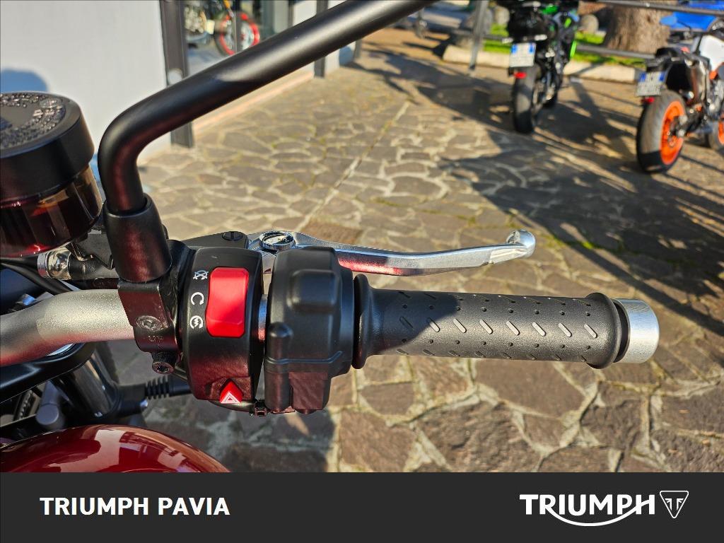 TRIUMPH Street Scrambler 900 