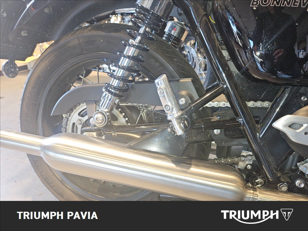 TRIUMPH Bonneville 900 T100 E5