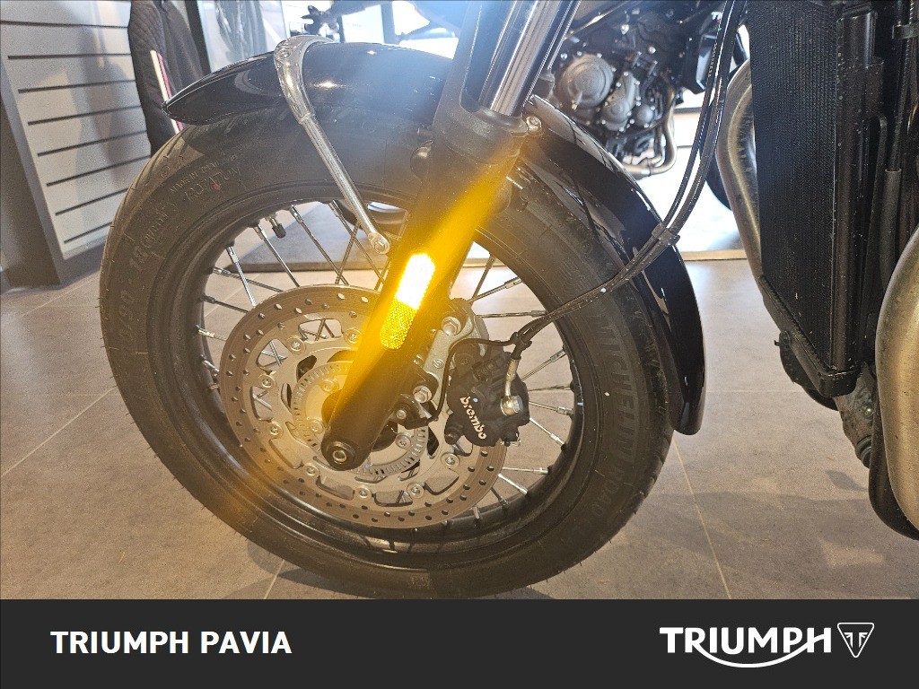 TRIUMPH Bonneville 900 T100 E5