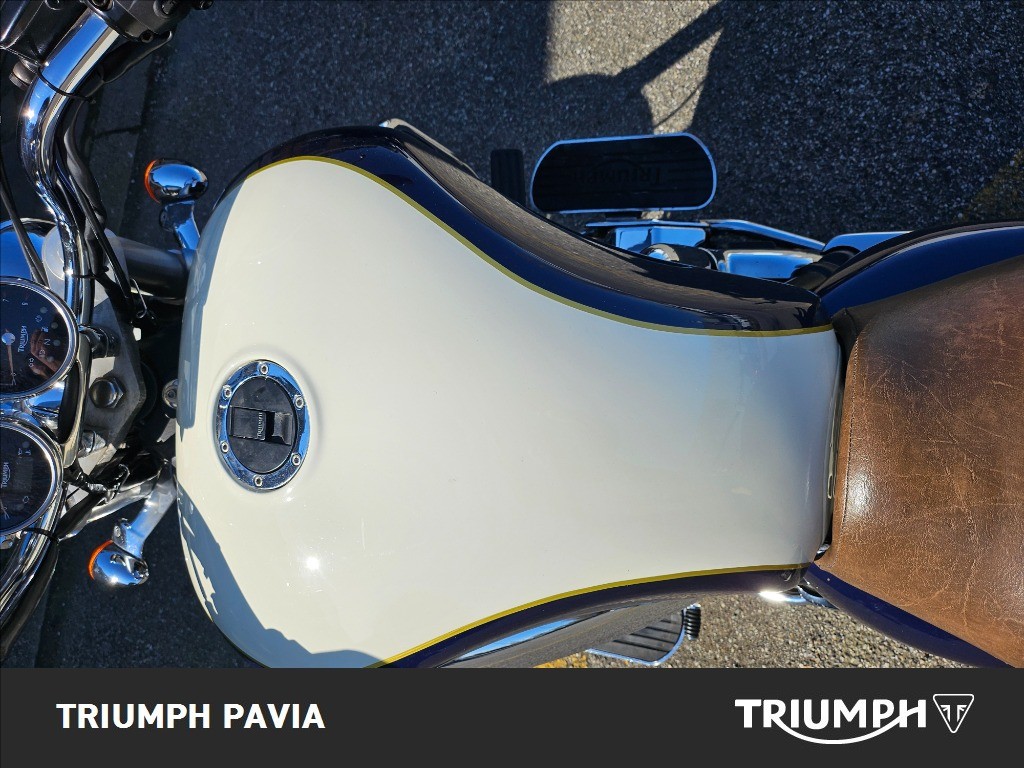 TRIUMPH Rocket III 2300 Classic
