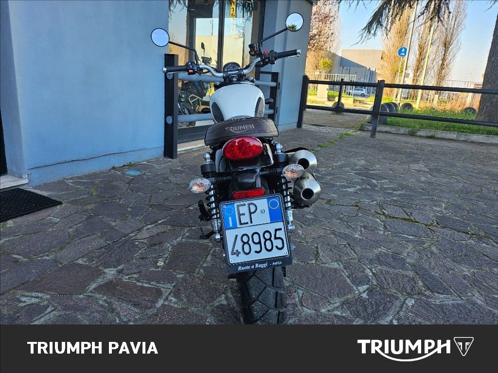 TRIUMPH Street Scrambler 900 