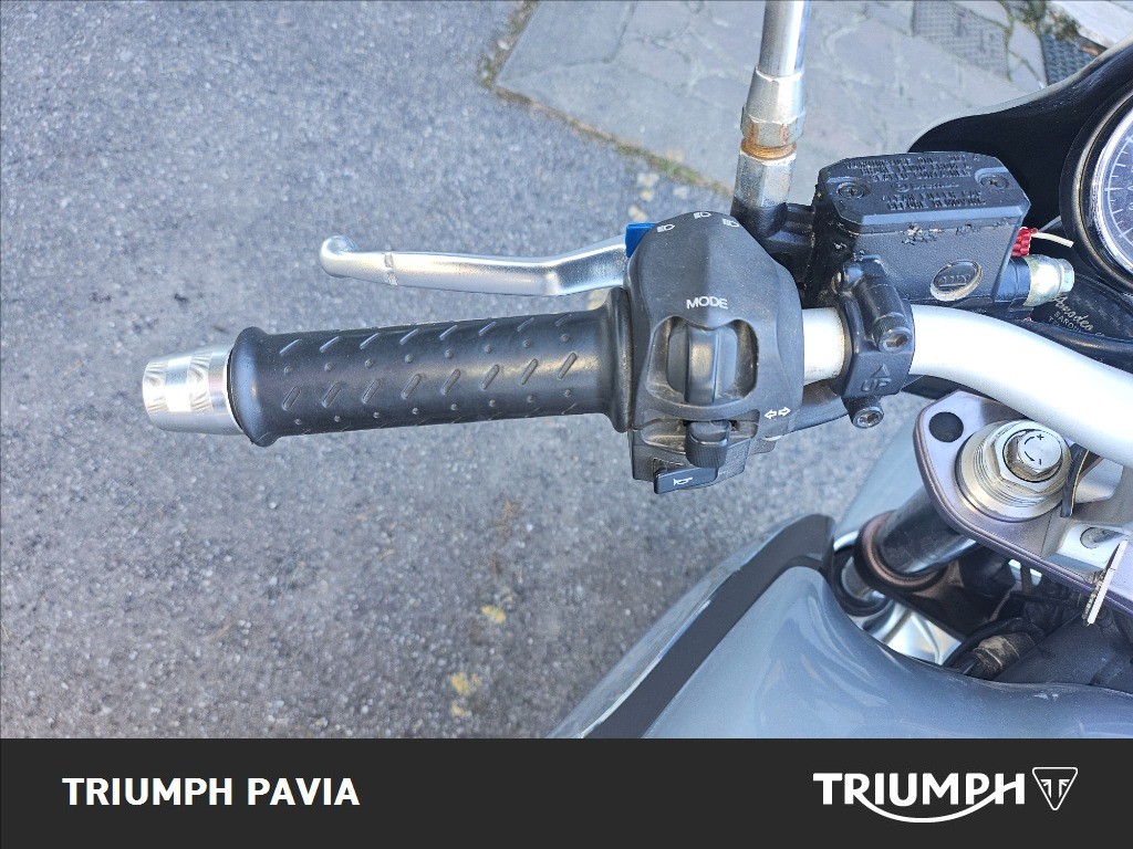 MOTO GUZZI Breva 850 