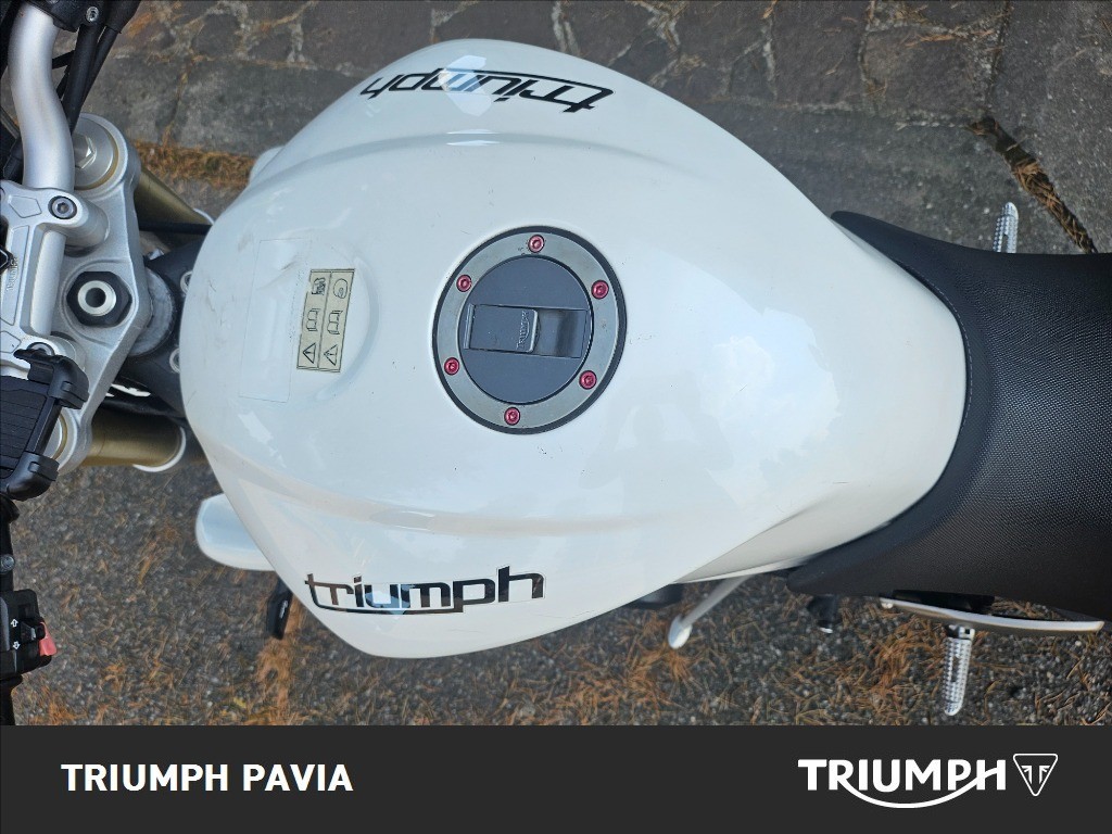 TRIUMPH Street Triple 675 