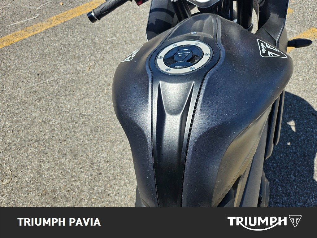 TRIUMPH Daytona 660 Abs