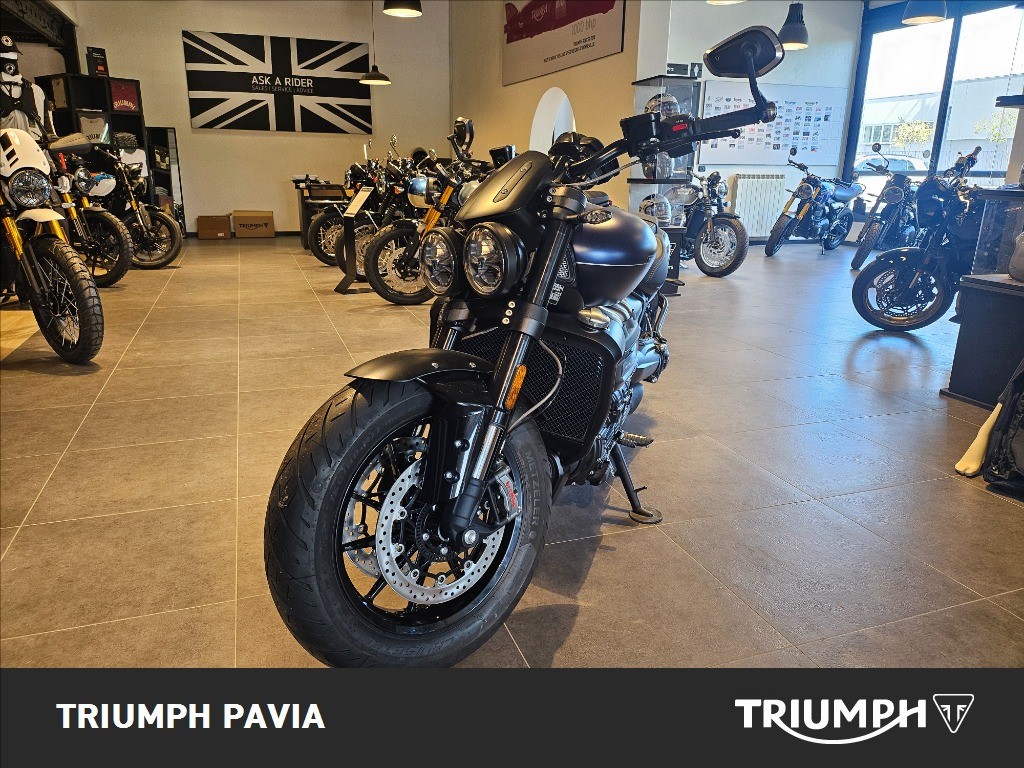TRIUMPH Rocket III 2500 Storm R