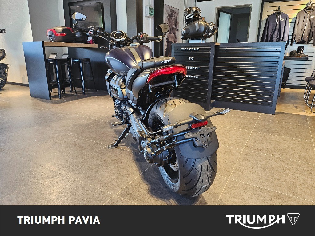 TRIUMPH Rocket III 2500 Storm R