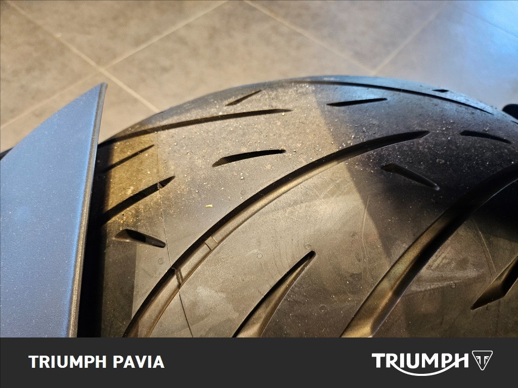 TRIUMPH Rocket III 2500 Storm R