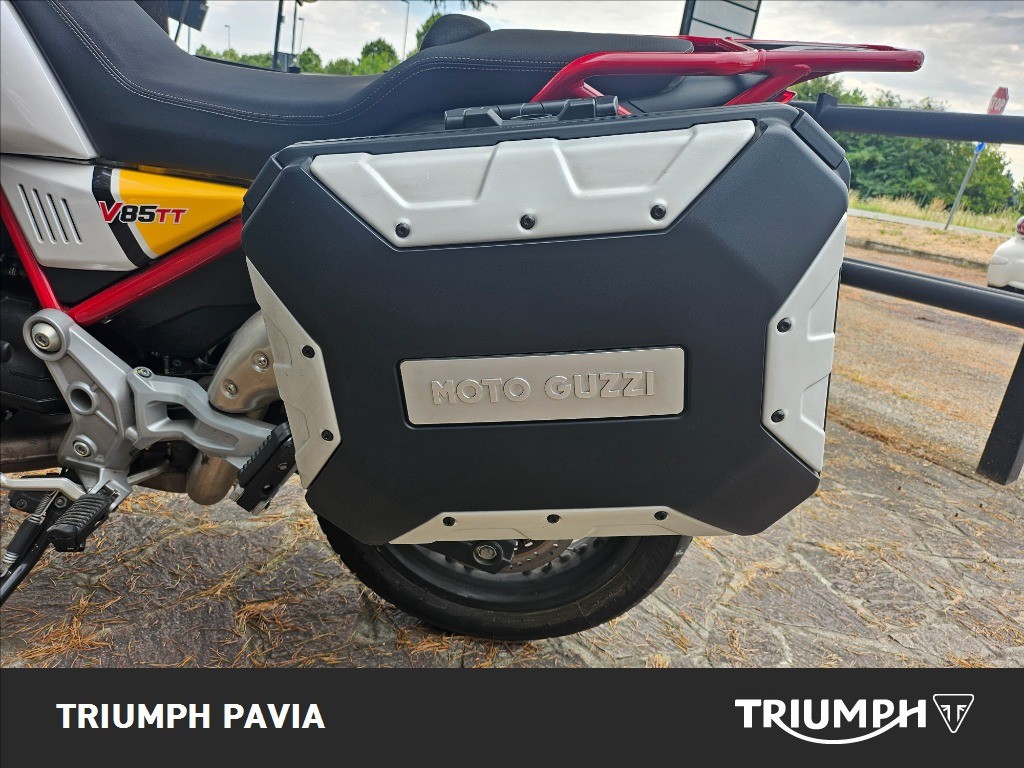 MOTO GUZZI V85 TT Abs