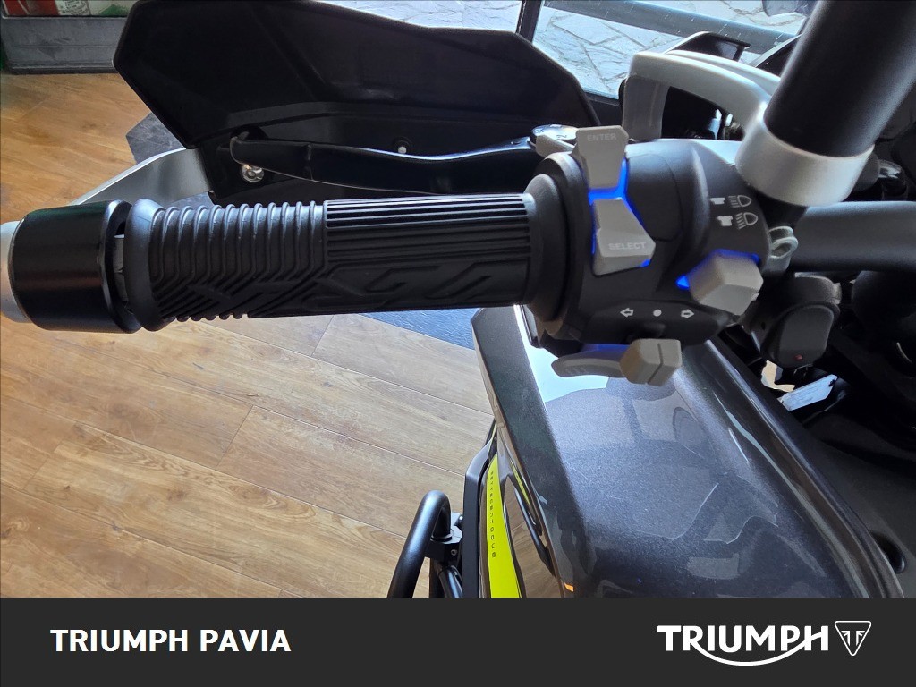 BENELLI TRK 702 X abs