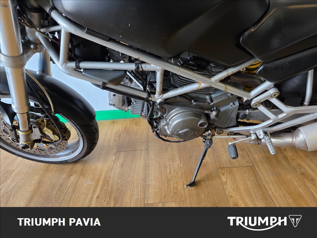 DUCATI Monster 600 Dark